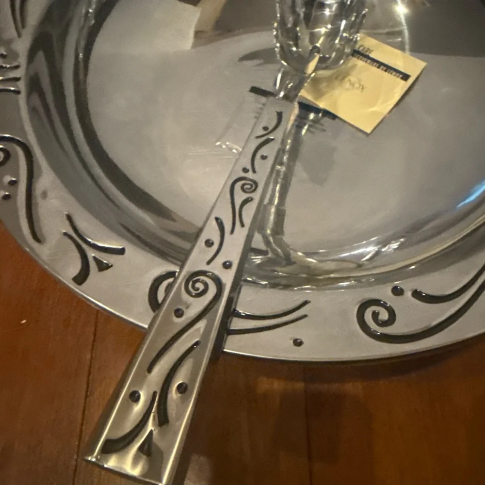 Lenox Spyro Metal Serveware Handle Pasta Bowl W/ Serving Spoon